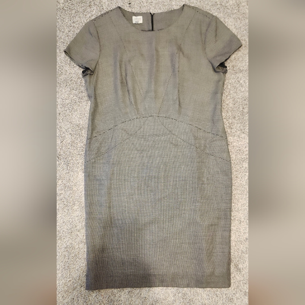 NWOT Armani Collezioni $750 Sheath Mini Dress Size 12 Black/White Back Zip